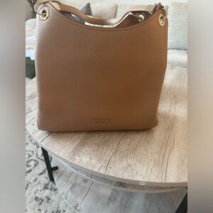 Kate Spade Loop Large shoulder bag, gently used, like new condition